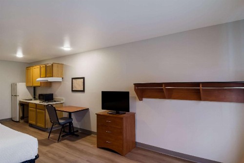 WoodSpring Suites Jacksonville I-295 East - image 20