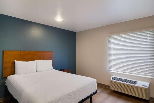 WoodSpring Suites Jacksonville I-295 East - image 5