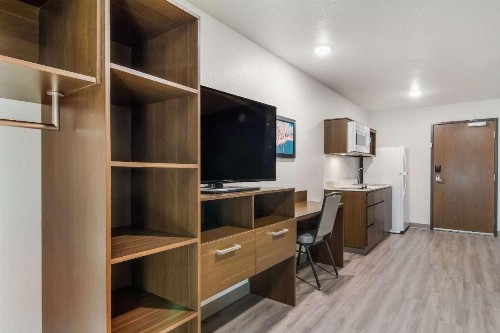 WoodSpring Suites Jacksonville Campfield Commons - image 23