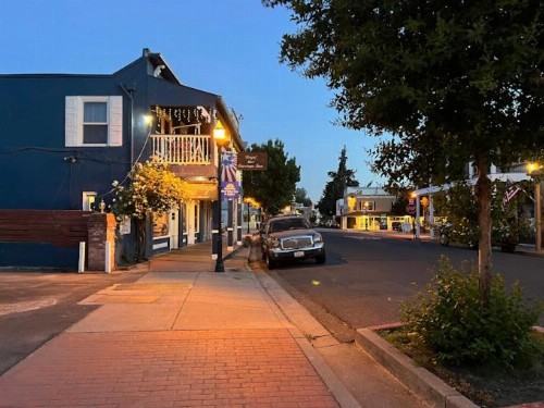 Americas Best Value Inn Royal Carriage - image 3