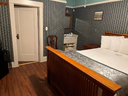 Americas Best Value Inn Royal Carriage - image 46