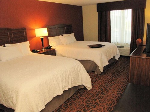 Hampton Inn & Suites Jamestown - image 8