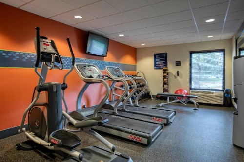 Hampton Inn Janesville - image 17