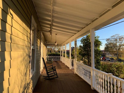 Woodbridge Inn - image 40