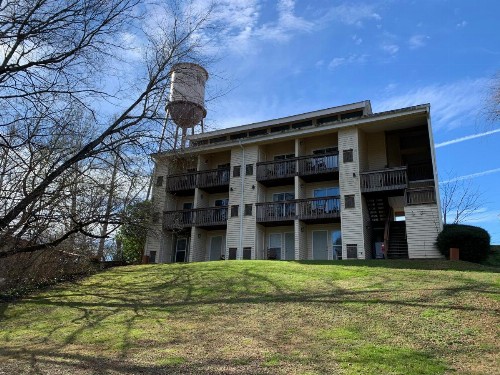 Woodbridge Inn - image 46