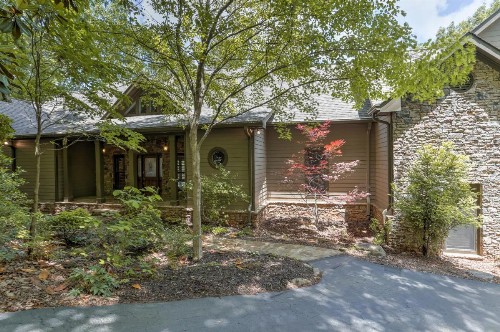 Field of Stars Luxury Rental Home in Big Canoe