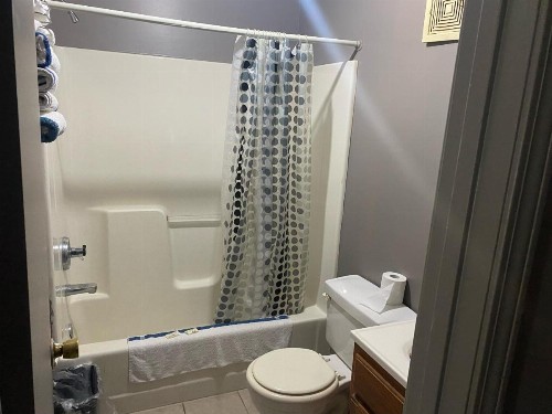Hoosier Travel Lodge - image 8