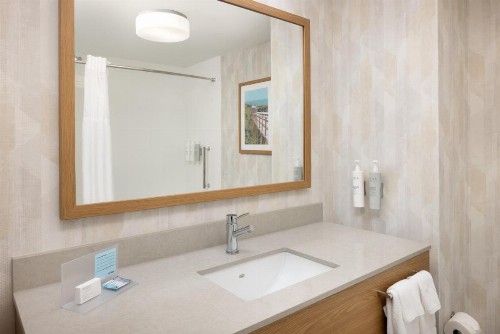 Hampton Inn & Suites Jekyll Island - image 15
