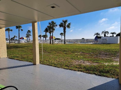 Days Inn & Suites by Wyndham Jekyll Island - image 3