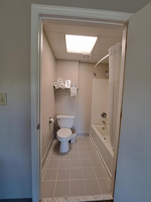 Days Inn & Suites by Wyndham Jekyll Island - image 35