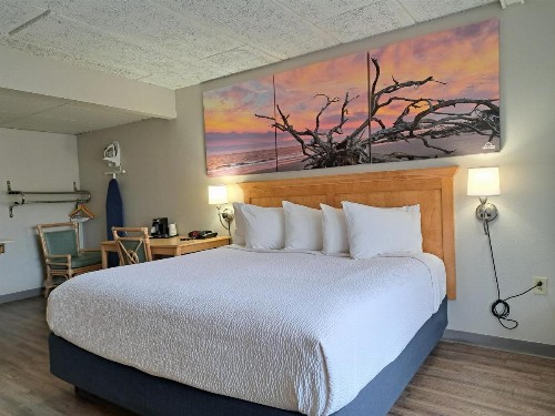 Days Inn & Suites by Wyndham Jekyll Island - image 42