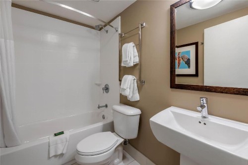 Seafarer Inn & Suites Ascend Hotel Collection - image 35