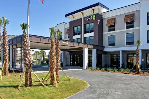 Home2 Suites By Hilton Jekyll Island - image 12
