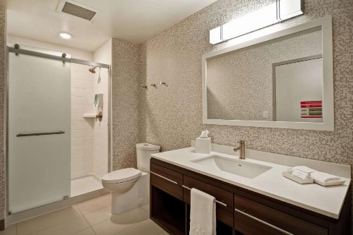 Home2 Suites By Hilton Jekyll Island - image 32