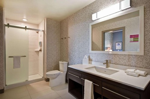 Home2 Suites By Hilton Jekyll Island - image 33