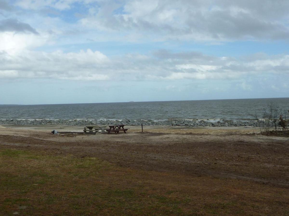 Villas by The Sea Resort by Jekyll Realty - image 3