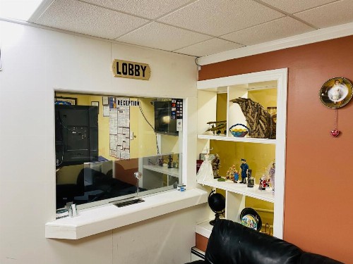 Haiban Inn Jersey City - image 12