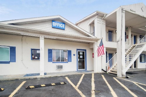 OYO Hotel Jonesville I-77