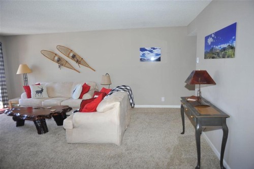 Interlaken #8 - 2BR/2BA - Lake View - image 2