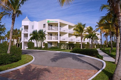 Holiday Inn Express North Palm Beach-Oceanview an IHG Hotel - image 38