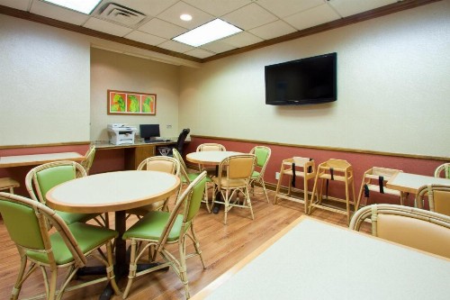 Holiday Inn Express North Palm Beach-Oceanview an IHG Hotel - image 41