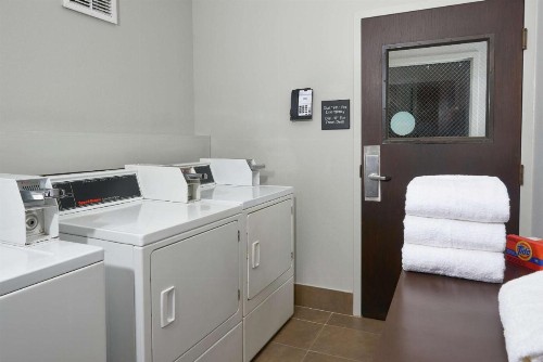 Hampton Inn Juno Beach - image 19