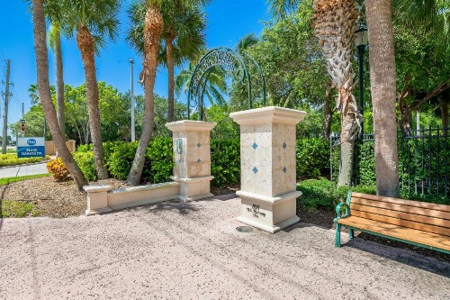 Best Western Intracoastal Inn - image 12