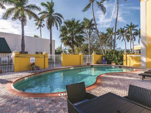La Quinta Inn by Wyndham Jupiter - image 1