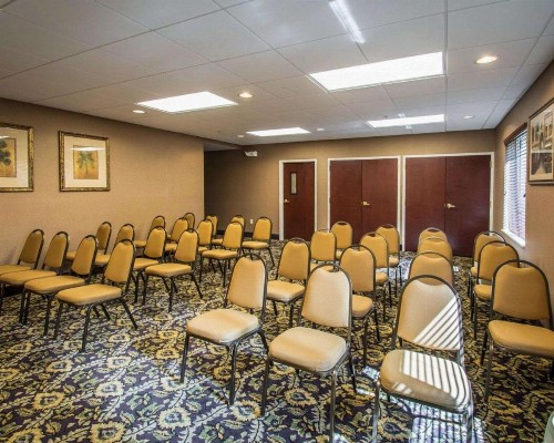 Comfort Inn & Suites Jupiter I-95 - image 25