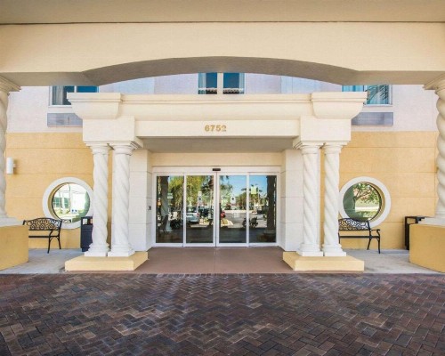 Comfort Inn & Suites Jupiter I-95 - image 27