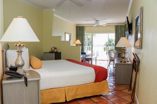 Jupiter Waterfront Inn - image 12