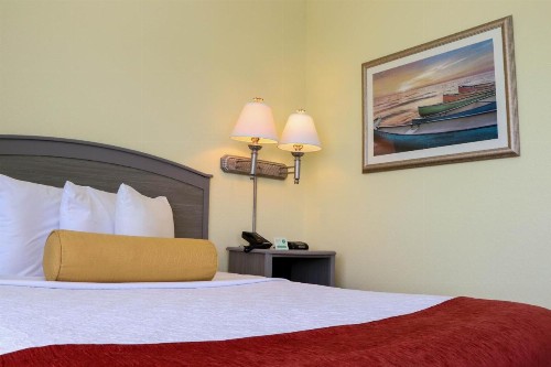 Jupiter Waterfront Inn - image 22