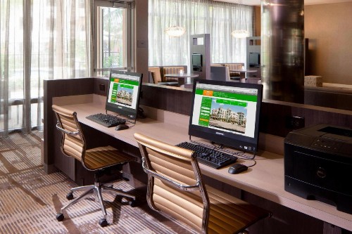 Courtyard by Marriott Palm Beach Jupiter - image 2