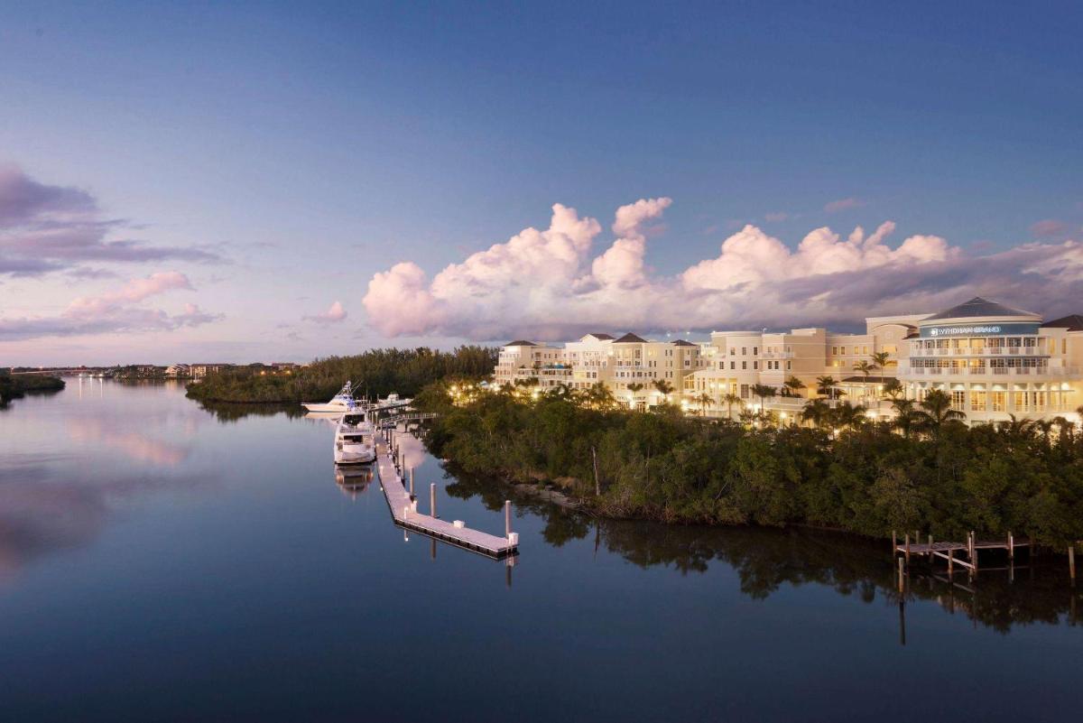 Wyndham Grand Jupiter at Harbourside Place - image 3