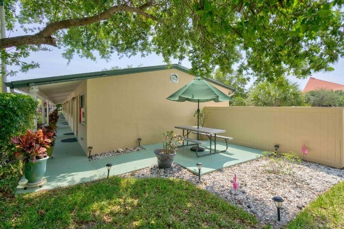 Tequesta Palms Inn - image 18