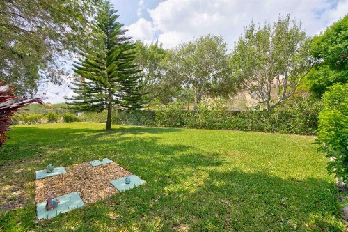 Tequesta Palms Inn - image 21