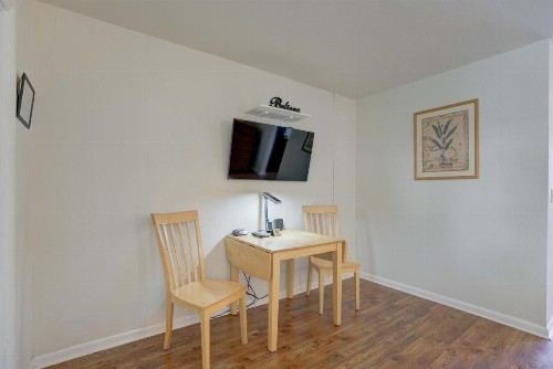 Tequesta Palms Inn - image 23