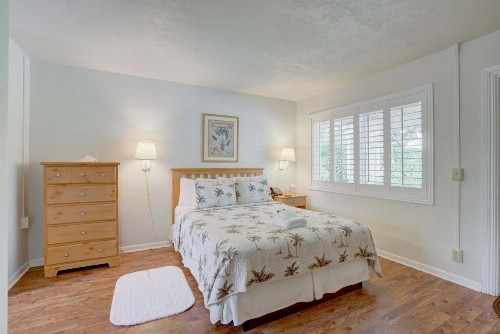 Tequesta Palms Inn - image 40