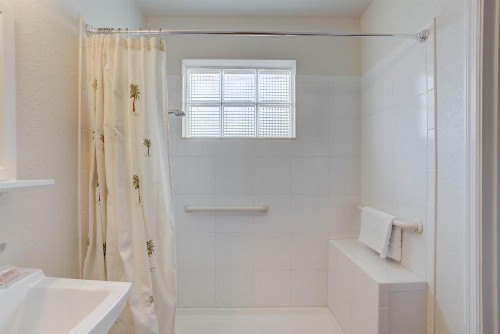 Tequesta Palms Inn - image 5