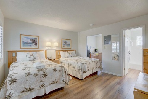 Tequesta Palms Inn - image 9