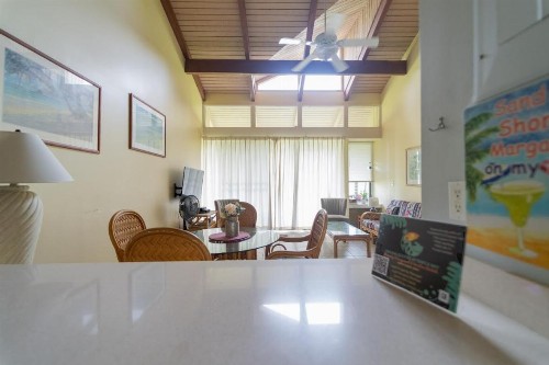 Hale Lilly Condo - image 12