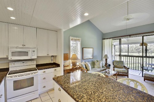 Blue Hawaii Condo - image 6