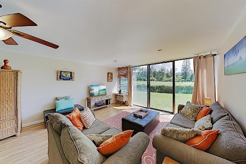 New Listing! Stylish Condo - Pools Tennis & Beach condo