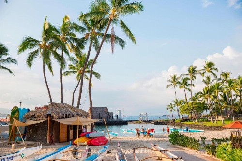 Courtyard by Marriott King Kamehameha's Kona Beach Hotel - image 2