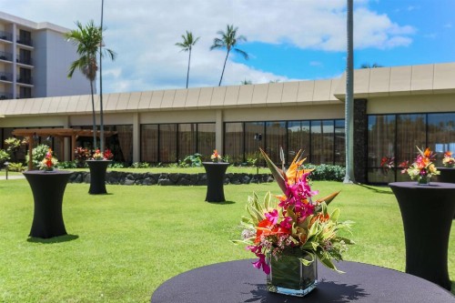 Courtyard by Marriott King Kamehameha's Kona Beach Hotel - image 20