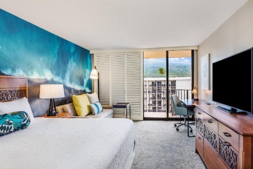 Courtyard by Marriott King Kamehameha's Kona Beach Hotel - image 5