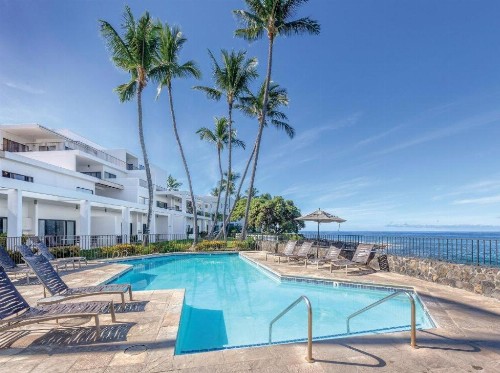 Wyndham Royal Sea Cliff Resort - image 13