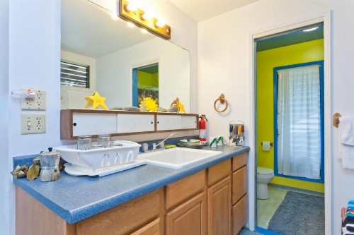 Simple Kona Guest House - image 10