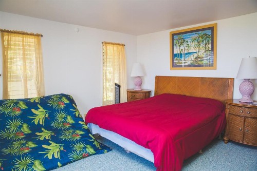 Simple Kona Guest House - image 5