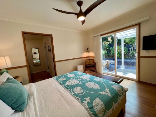 Mango Sunset BnB Inn at Lyman Organic Kona Coffee Farms - image 3